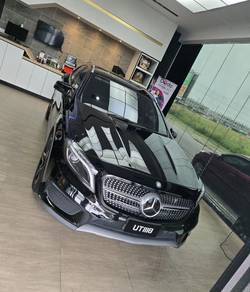 Mercedes Benz GLA180 GLA180 in Seri Manjong, PRK
