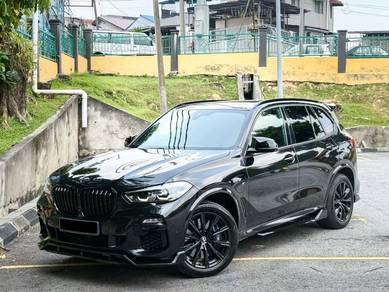 BMW X5 xDRIVE45e M SPORT in Desa Petaling, KUL