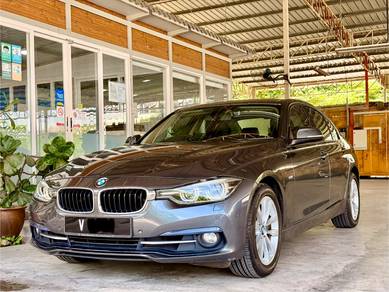 BMW 320i 20i SPORT LINE (CKD) in Old Klang Road, KUL