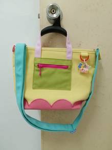 Brand funky bits and esvangoh