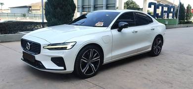 Volvo S60 T8 R-DESIGN in Puchong, SGR