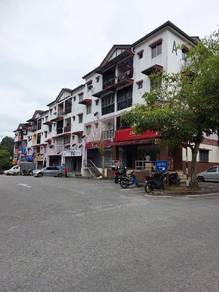 Apartment For Sale in Taman Royal Lily