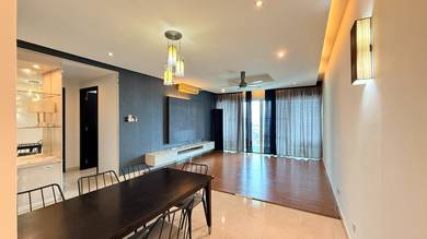 Condominium For Sale in Riana Green East