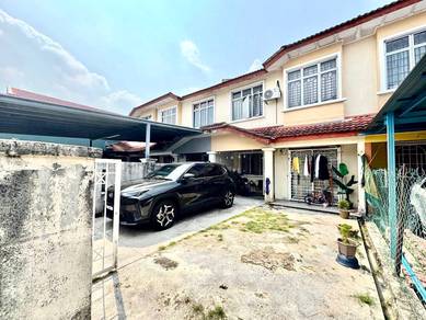 1.5-storey Terraced House For Sale in Semenyih,SGR