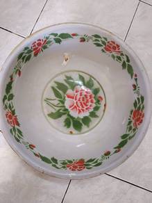 old big bowl.
