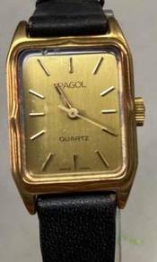 Pagol Quartz Lady