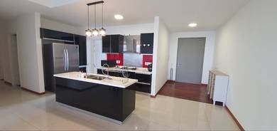 Condominium For Sale in Jade Residence