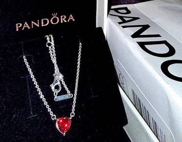 Sparkling Heart Halo Pendant Collier Necklace