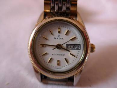 Maxel Quartz Watch