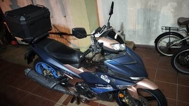 Yamaha Y15ZR