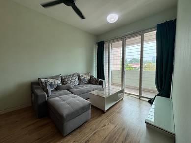 Condominium For Rent in Alam Damai Condominium