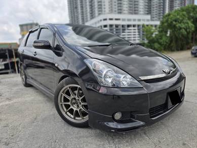 Toyota Wish TYPE S in Salak Selatan, KUL