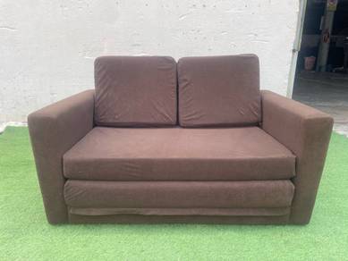 YE94K Kerusi 2 Seater Sofa Bed Fabric Brown