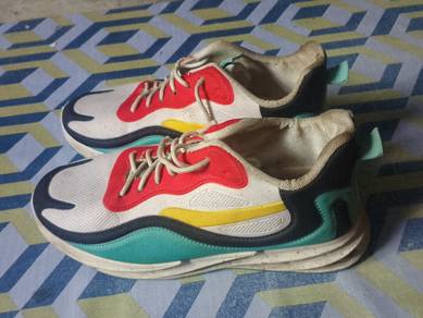 kasut sports 