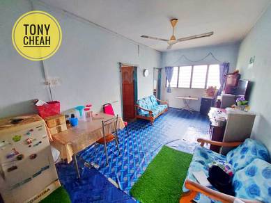 Apartment For Sale in Desa Mawar