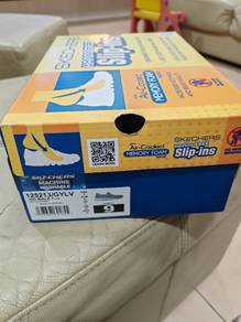New Slip Ins Go Walk 7