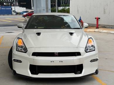 2024 Nissan GTR PURE EDITION