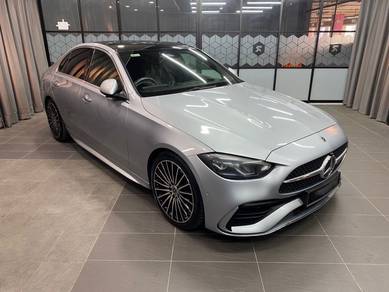Mercedes Benz C300 300 AMG LINE in Petaling Jaya, SGR