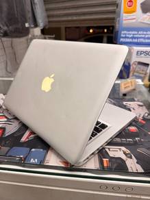 macbook pro 2009