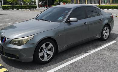 BMW 520i 20i (CKD) in Gelugor, PNG
