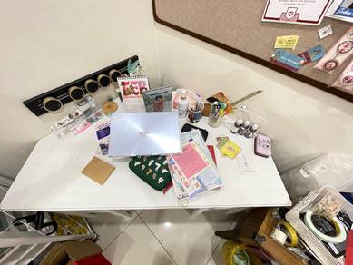 Selling desk！ Jual meja！