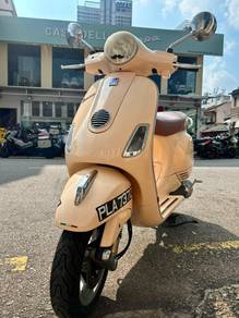 Vespa LX 150