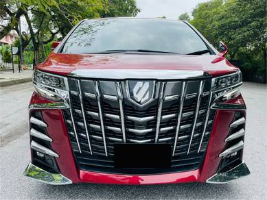 Toyota Alphard 2.5 SC in Damansara Heights, KUL