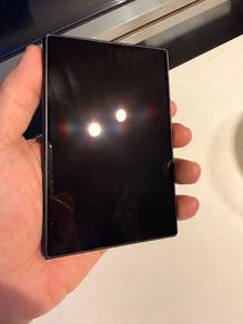 Samsung z fold 8