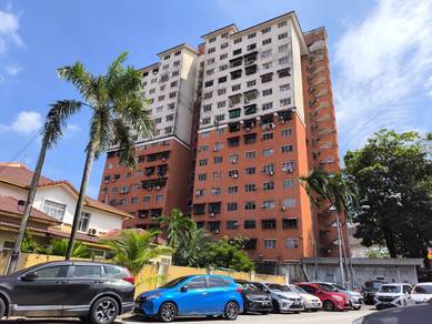 Apartment For Sale in Vista Subang