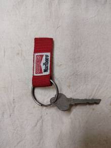 marlboro key chain