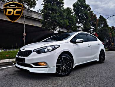 Kia Cerato in Subang Perdana, SGR