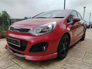 Kia Rio SX in Subang Perdana, SGR