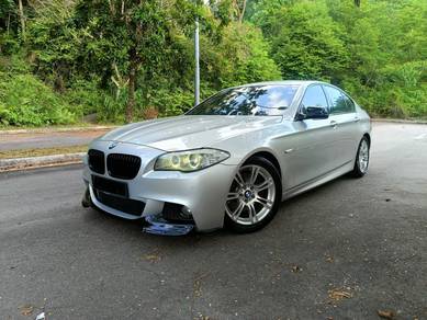 BMW 520i 20i LIMOUSINE in Kajang, SGR