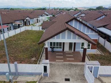 Bungalow House For Sale in Senawang,NSN