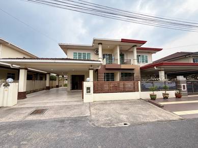 Semi-Detached House For Sale in Kuching,SWK