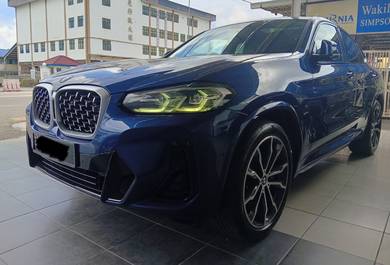 2022 BMW X4 xDRIVE30i 