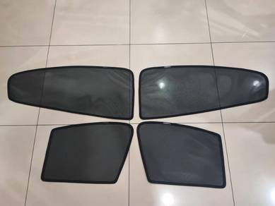 VW Passat B7 Magnetic Sunshades