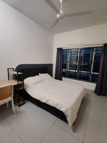 Room in OUG, KUL