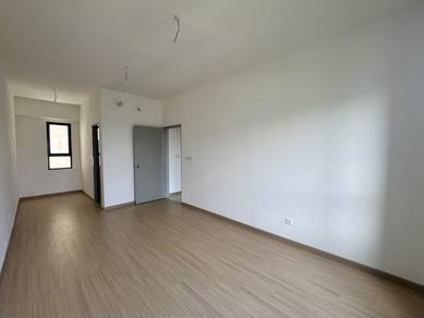 Condominium For Sale in LEA by the Hills