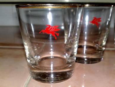 Cawan mobil vintage glass cup