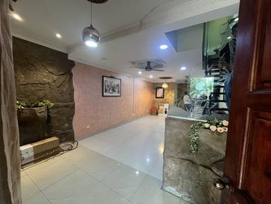 2-storey Terraced House For Sale in Gombak,SGR