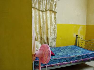 Room in Shah Alam, SGR