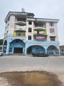 Flat For Sale in Lorong Pandan