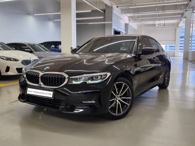 2022 BMW 320i 20i SPORT