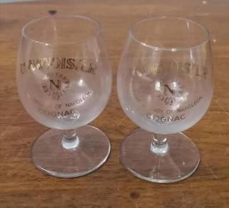 Courvoisier footed glass cup 2