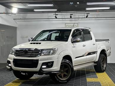 2015 Toyota Hilux G TRD SPORTIVO