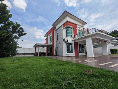 Bungalow House For Sale in Paya Rumput,MLK
