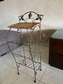 Rattan Magazine rack