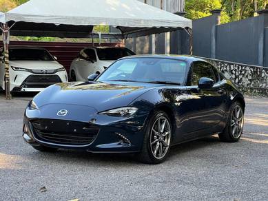 2023 Mazda Roadster RF VS