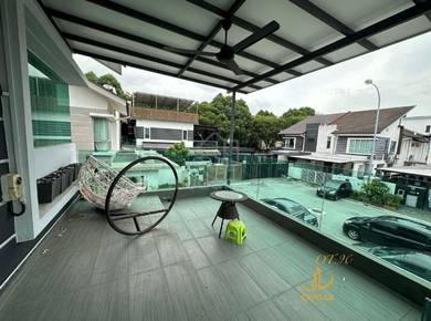 Semi-Detached House For Sale in Klang,SGR